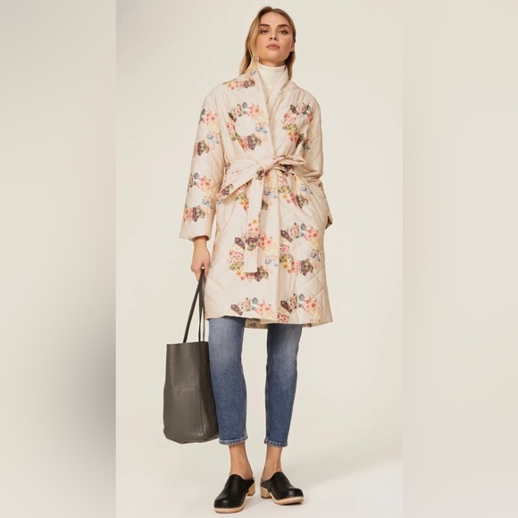 SAMANTHA SILPOS quilted sunburst robe coat lightweight jacket cream medium - Picture 2 of 16